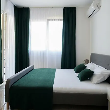 Apartments Sunrise Herceg Novi Exterior photo